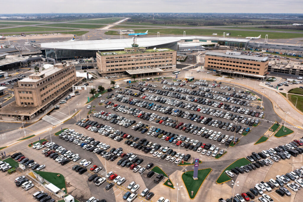 Descuentos de hasta 75% en el estacionamiento durante junio en Aeroparque, Ezeiza, Bariloche y Mendoza
